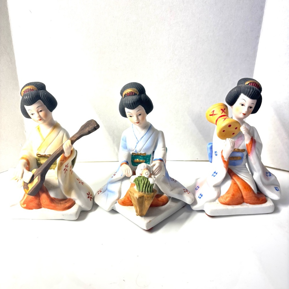 Vintage Japanese Hand Painted Porcelain Geisha Figurines Set of Three
